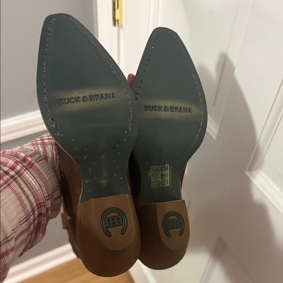 Brown Heeled Boots - Picture 6 of 6